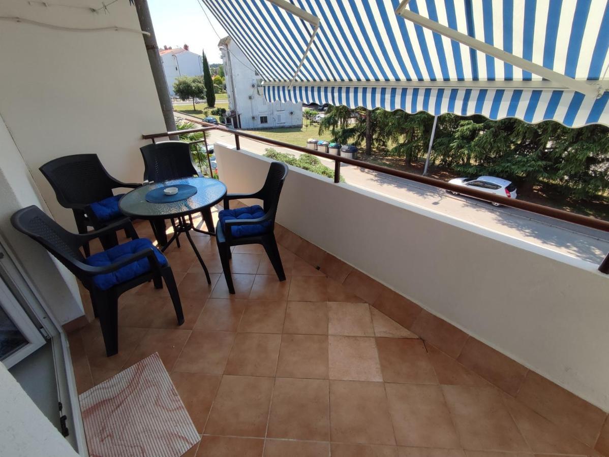 Apartment Tanja Porec Esterno foto